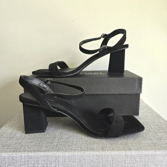 Bamboo Women's Black Suede Sandal Shoes Chunky Block Square Heel Ankle Strap 11 - Picture 1 of 12